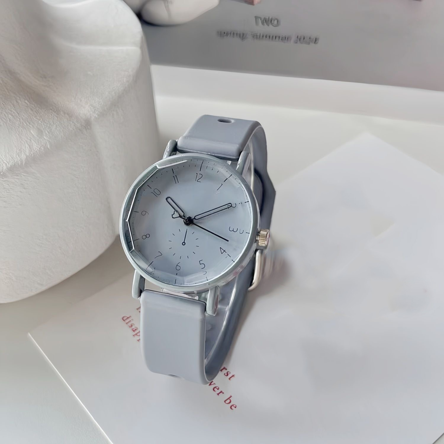 패션 아랍어 다이얼 여성 쿼츠 시계 캔디 컬러 실리콘  - Silicone Band Women 리뷰 및 가격